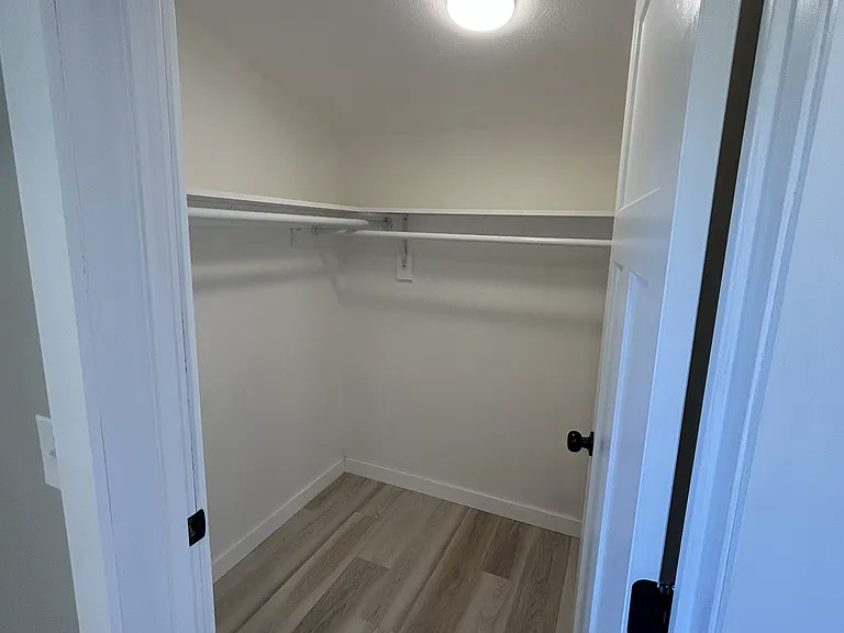 7327 Clearhaven St NE — Photo 15