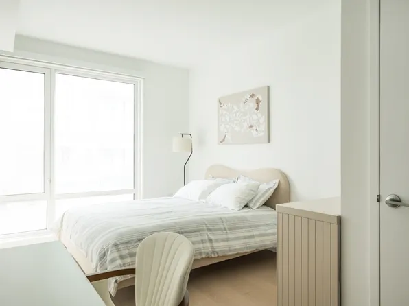 975 Nostrand Avenue image 7 of 20