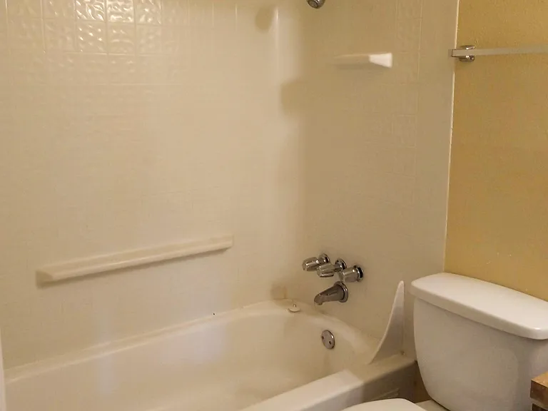 2855 Front St NE #4A — Photo 9