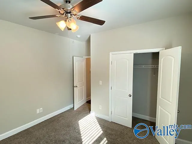 311 River Rock Dr — Photo 32