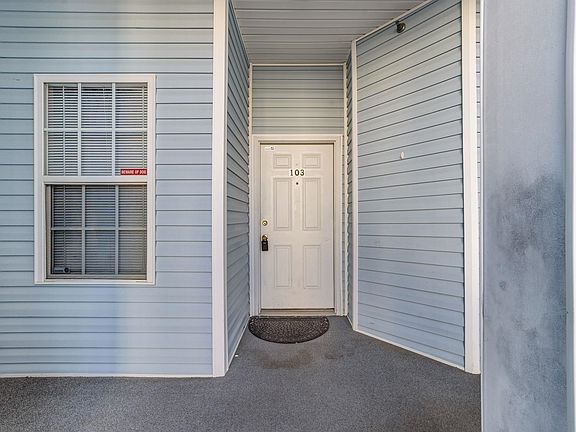 2nd image of 120 Fountain Pointe Ln. #103