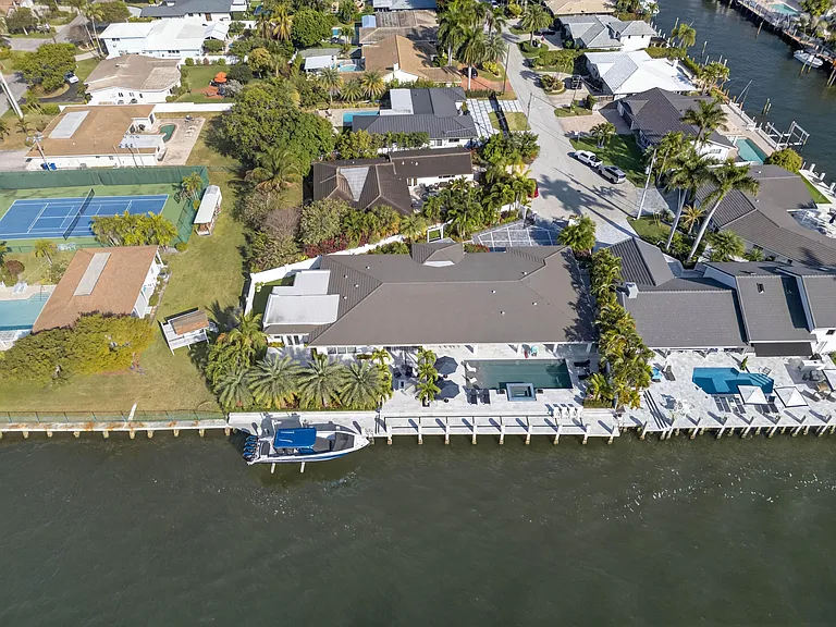 3109 NE 42nd Ct — Photo 37