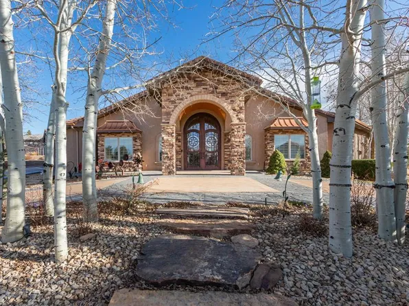 1601 Doral Dr, Pueblo, CO 81001