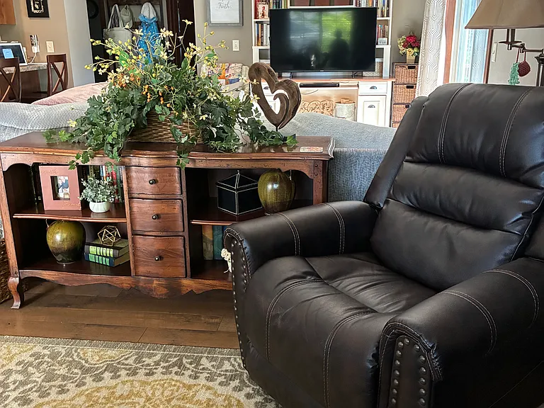 2850 Swallowtail Ct — Photo 3