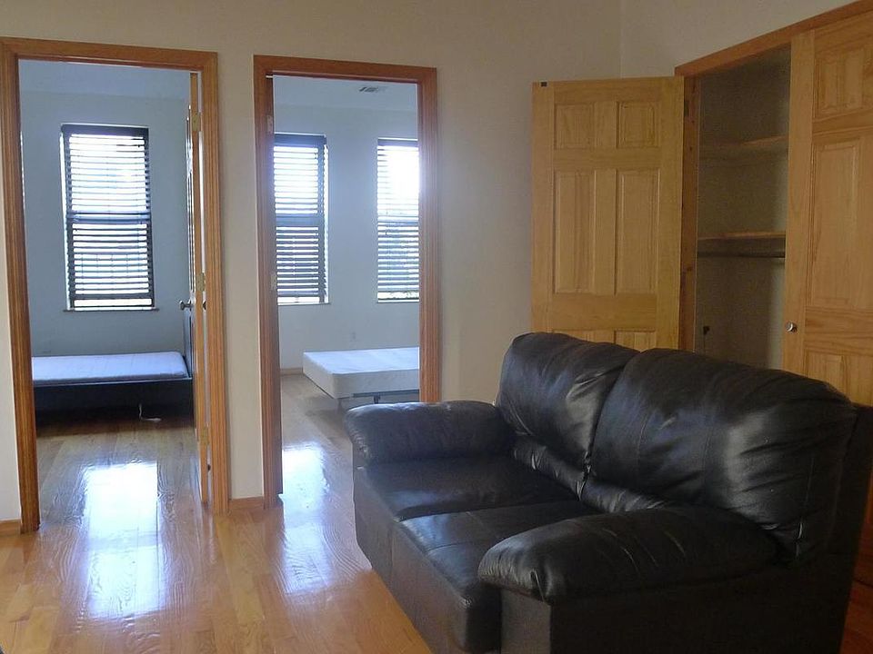 1st image of 4828 41st St APT 3F