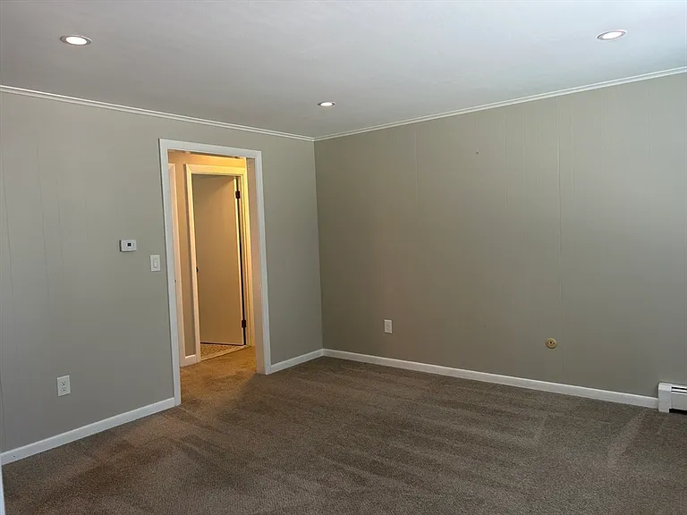 30 South St #B — Photo 3
