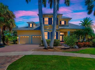 5617 Seagrass Pl, Apollo Beach, FL 33572