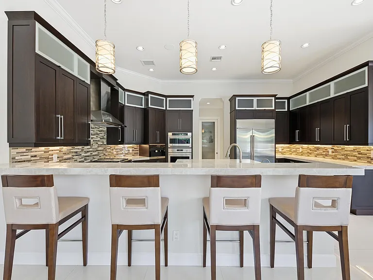 13550 Greentree Trl — Photo 16