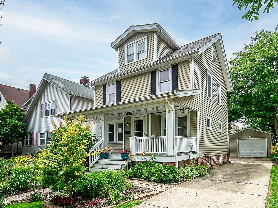 1st image of 2222 Wyandotte Ave