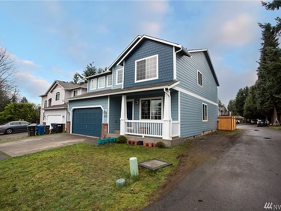 2nd image of 2615 S 135th St