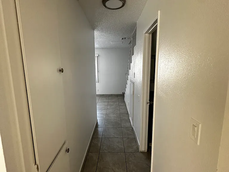 6901 Lennox Ave #3 — Photo 7