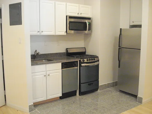 Rented by E and G Realty Group | media 3