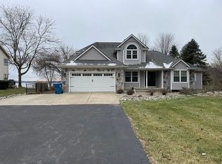 12635 Westwood Ln, Wayland, MI 49348