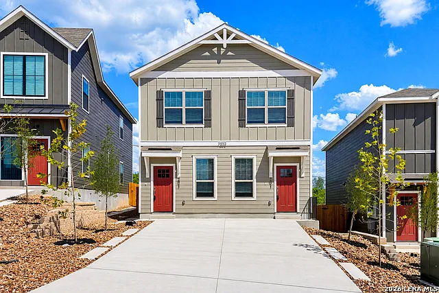 7232 Magnolia Brk #201