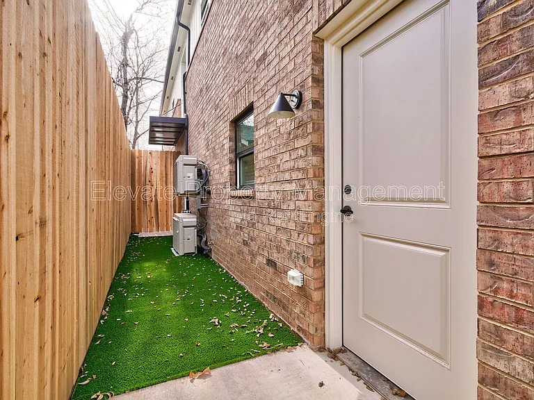 1614 NW 17th St #5 — Photo 31