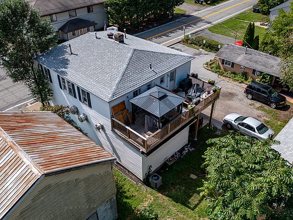 5th image of 699 Jersey Ave #1&2
