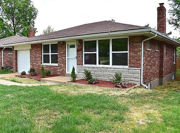 2nd image of 3630 Park Crest Dr