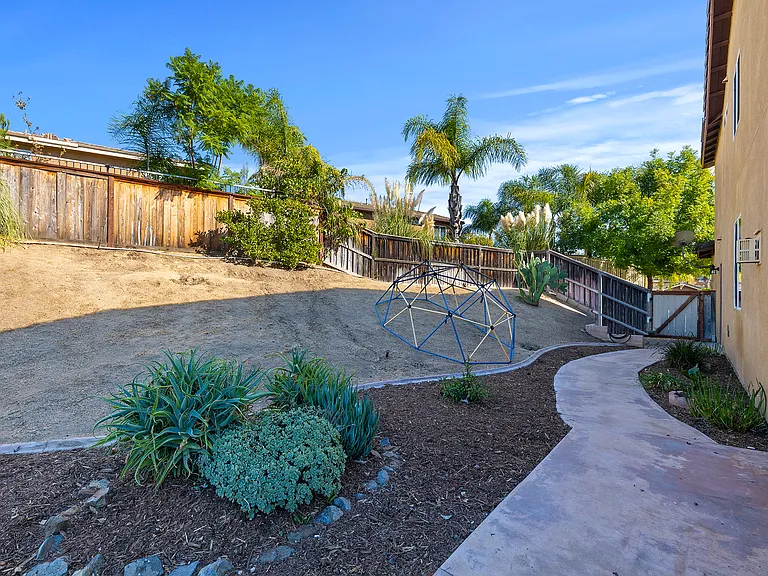 Side yard
