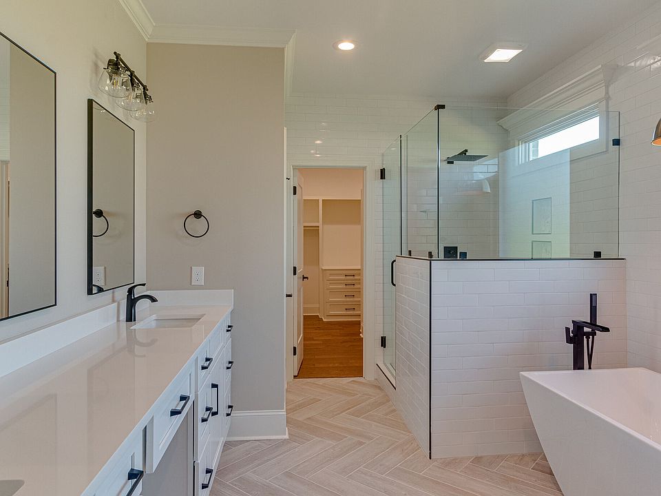 1st image of 154 Waterford Dr Lot 25