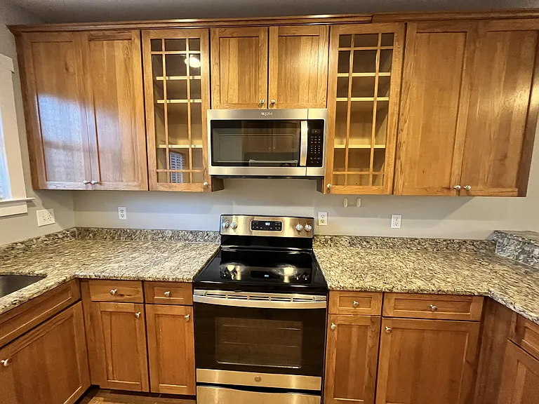 1721 Perry St #1 — Photo 40