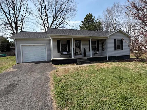 5865 Majestic Oak Dr, Paducah, KY 42003