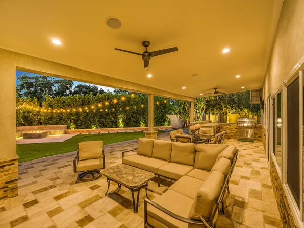 1320 N Van Gogh Cir, Orange, CA 92867