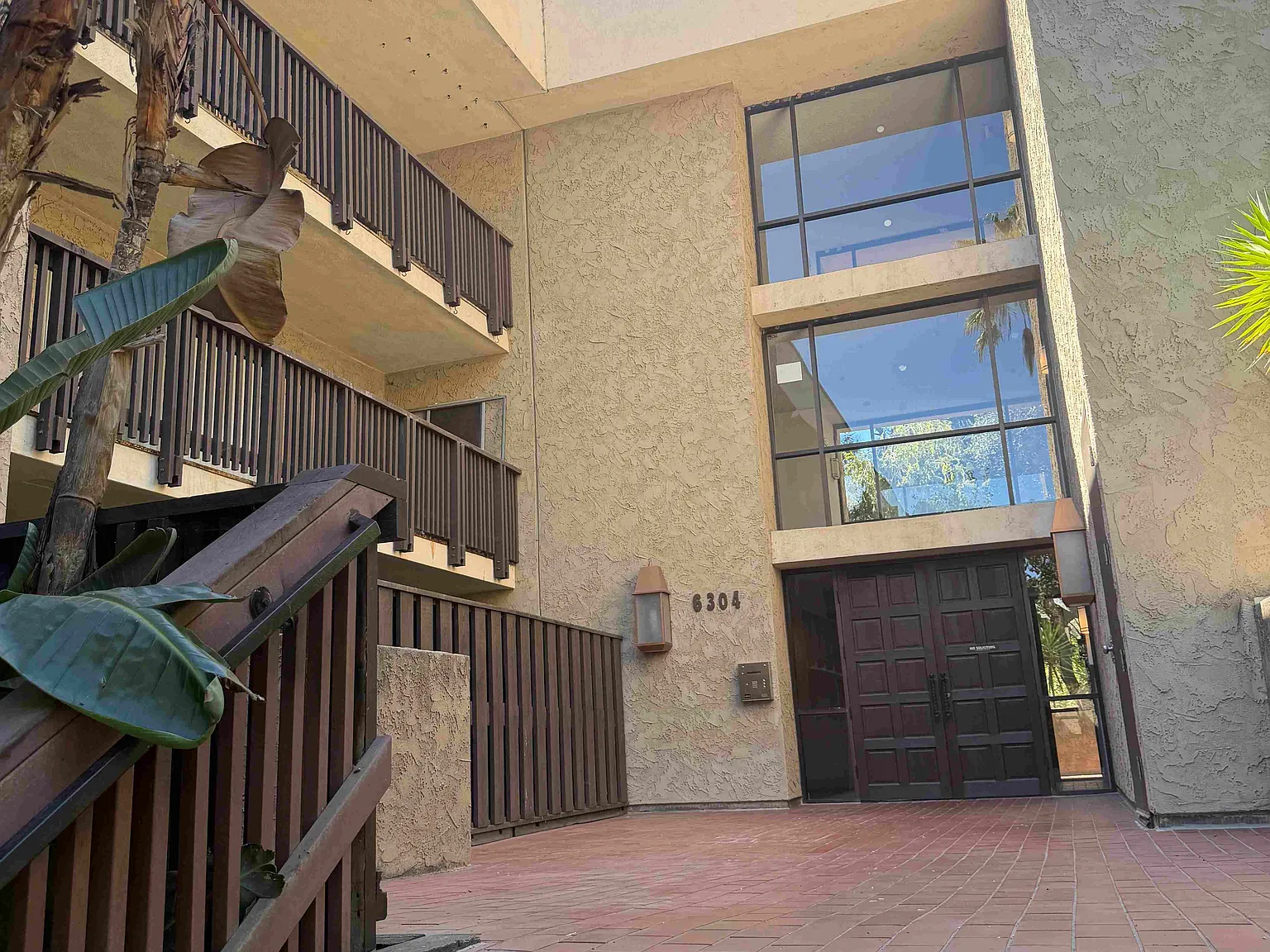 6304 Friars Rd — Photo 1