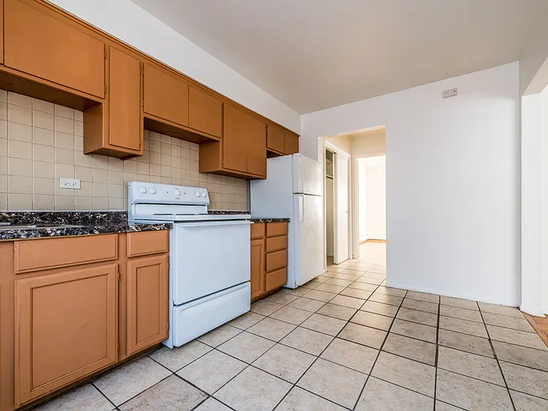 7101 S Artesian Ave — Photo 16