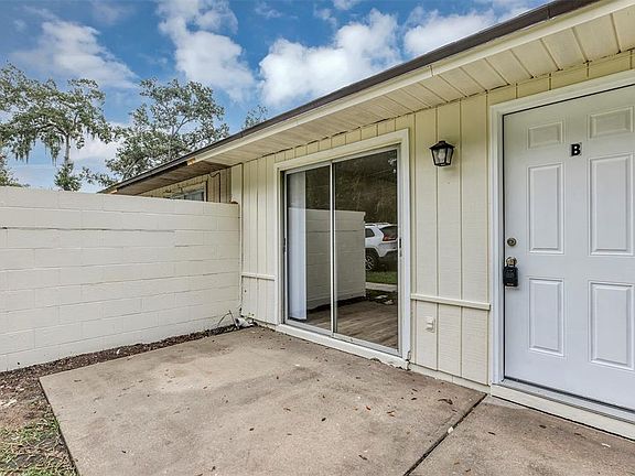 3rd image of 3800 SE 17TH COURT