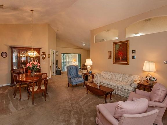 5th image of 2282 Edmonton Ct