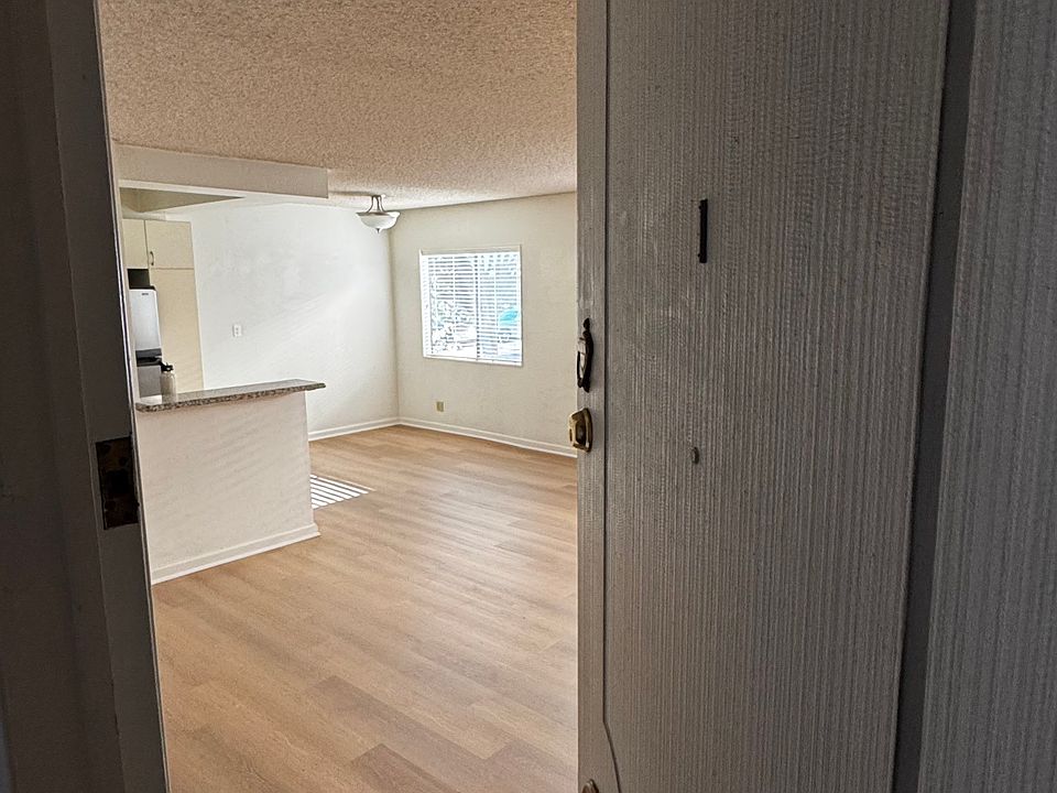 1st image of 1334 S Carmelina Ave