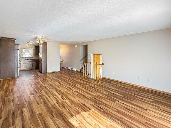 5th image of 4 Kittelson Dr