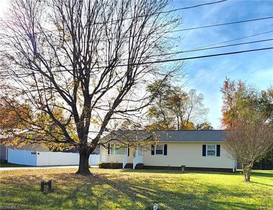 105 Dove Meadows Dr, Archdale, NC, 27263