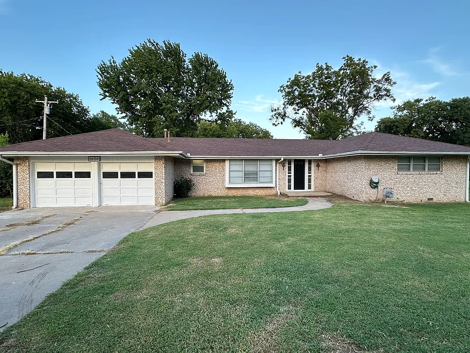 Prairie Heights Dr