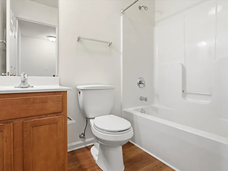 32 Mabel Ln — Photo 22