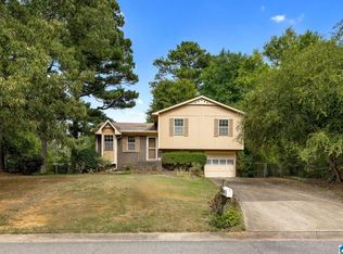 1942 Croydon Cir, Birmingham, AL 35235