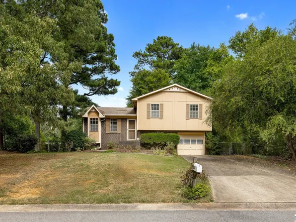 1942 Croydon Cir, Birmingham, AL 35235