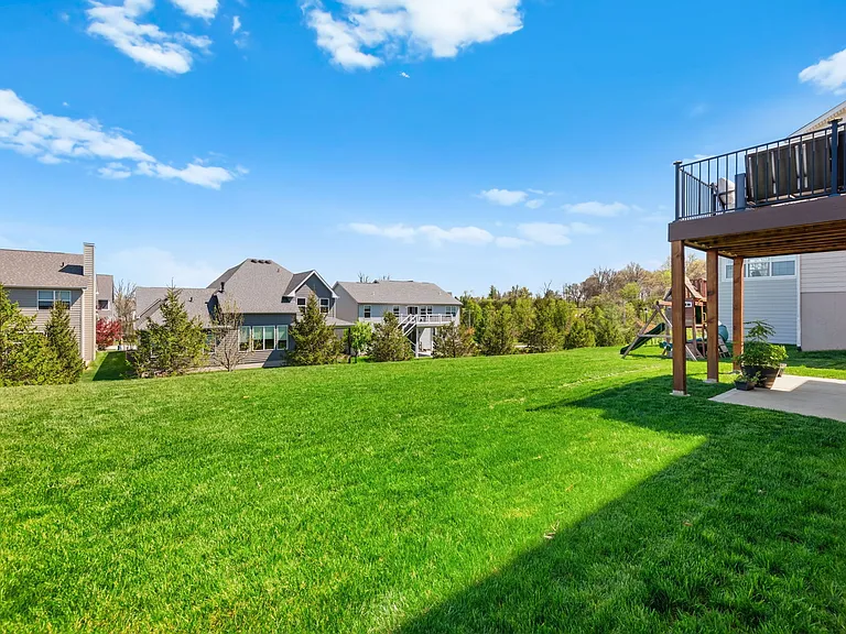 2332 Sand Cherry Dr — Photo 86