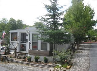 502 Fleetwood Rd, Cleveland, GA 30528