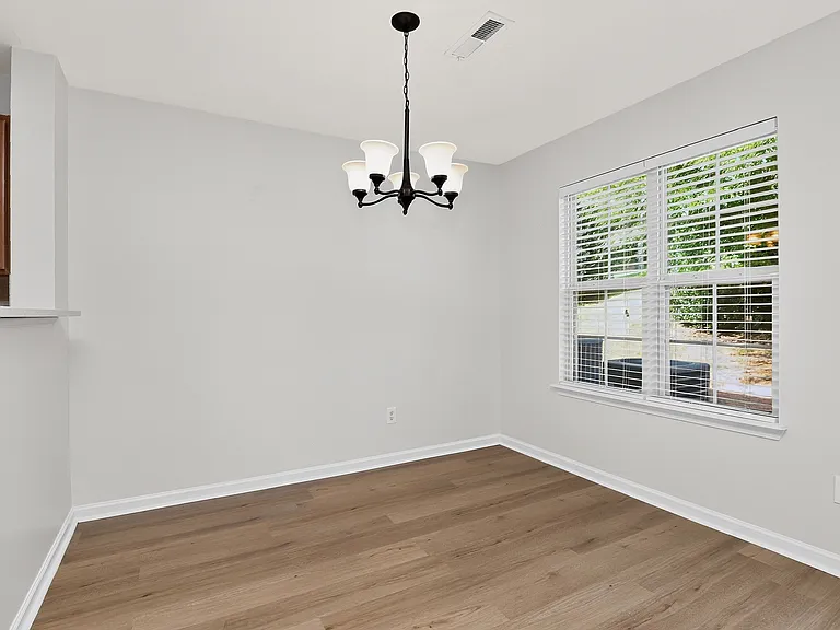 3094 Des Prez Ave — Photo 27