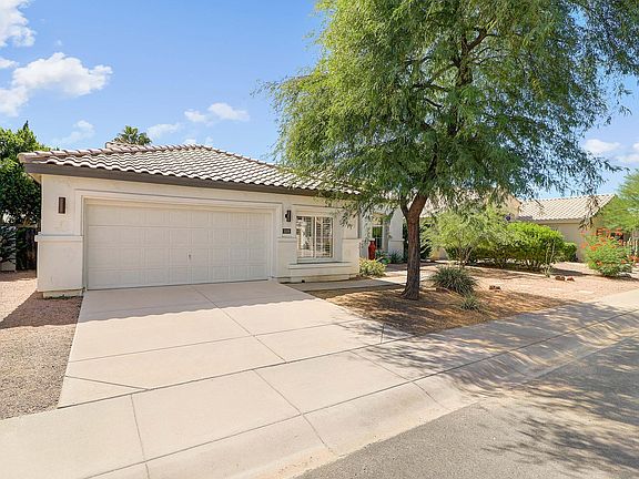 3rd image of 5509 E Janice Way