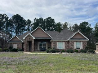 70 Lenox Ln, Columbus, MS 39702
