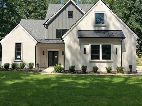 79 Hunters Way, Hoschton, GA 30548
