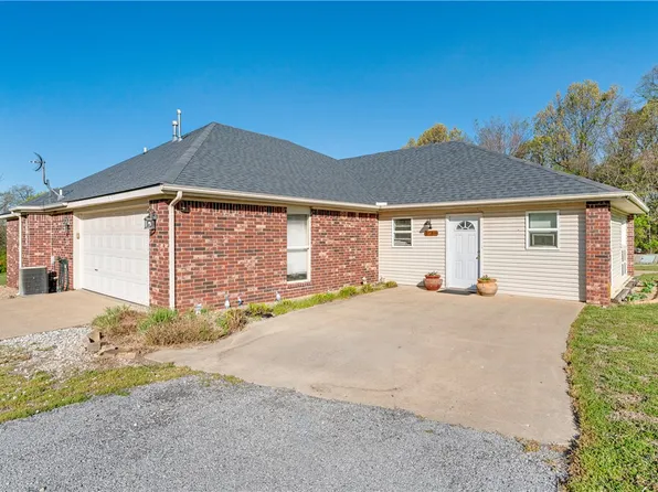 5786 Ervin McGarrah Rd, Lowell, AR 72745