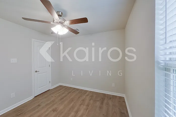 109 Santiago Ct — Photo 11
