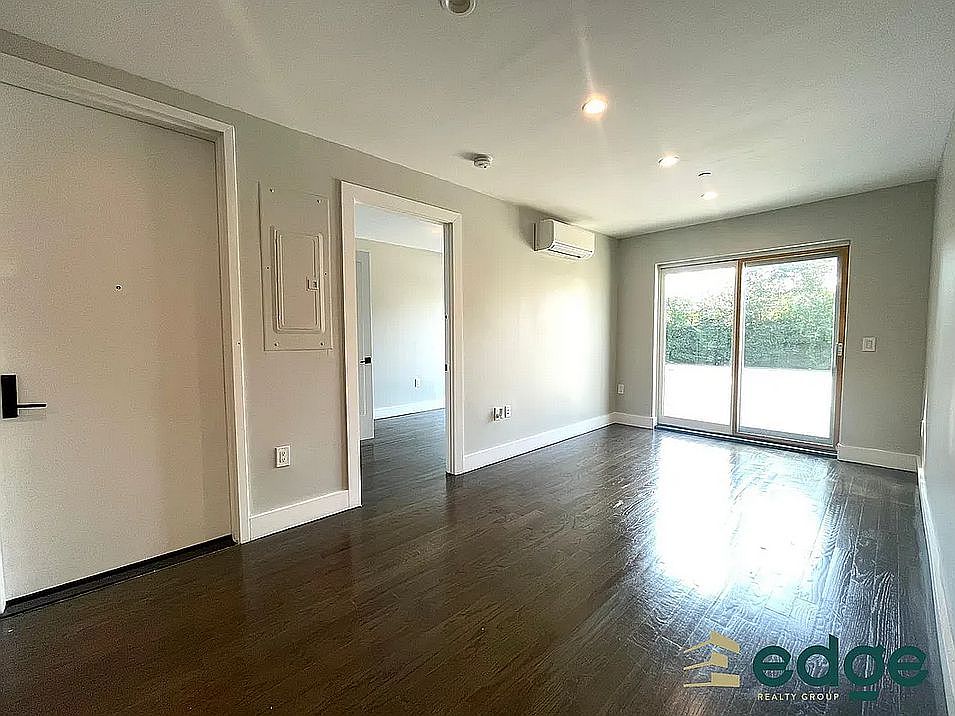 1st image of 1994 Bergen St APT 1A