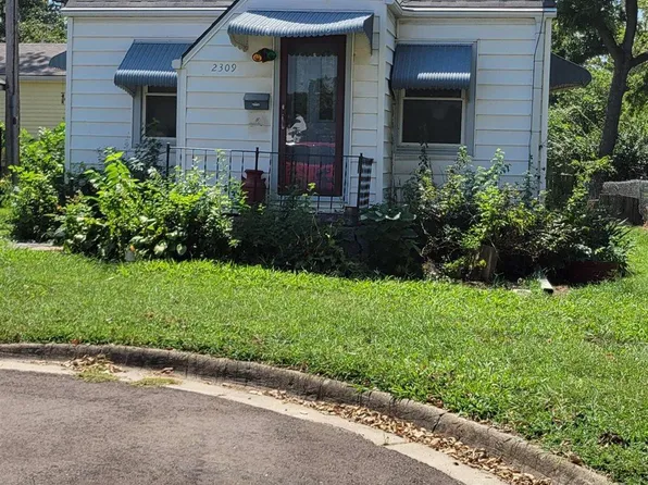 2309 SW Kenilworth Ct, Topeka, KS 66606