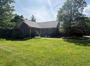 1157 N Cedar Ridge Dr, Vincennes, IN 47591
