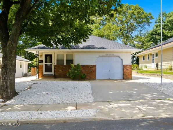1645 Mount Everest Lane, Toms River, NJ 08753