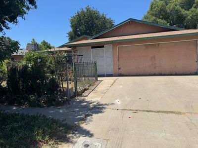 1212 Philip St, Madera, CA, 93638